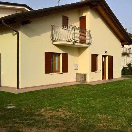 Villa Rossella ปอร์โต ซานตามาร์เกรีตา ดี กาโอร์เล ภายนอก รูปภาพ