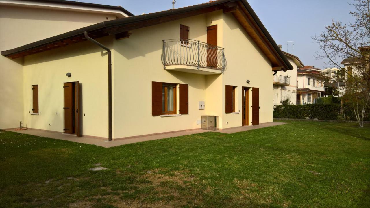 Villa Rossella ปอร์โต ซานตามาร์เกรีตา ดี กาโอร์เล ภายนอก รูปภาพ